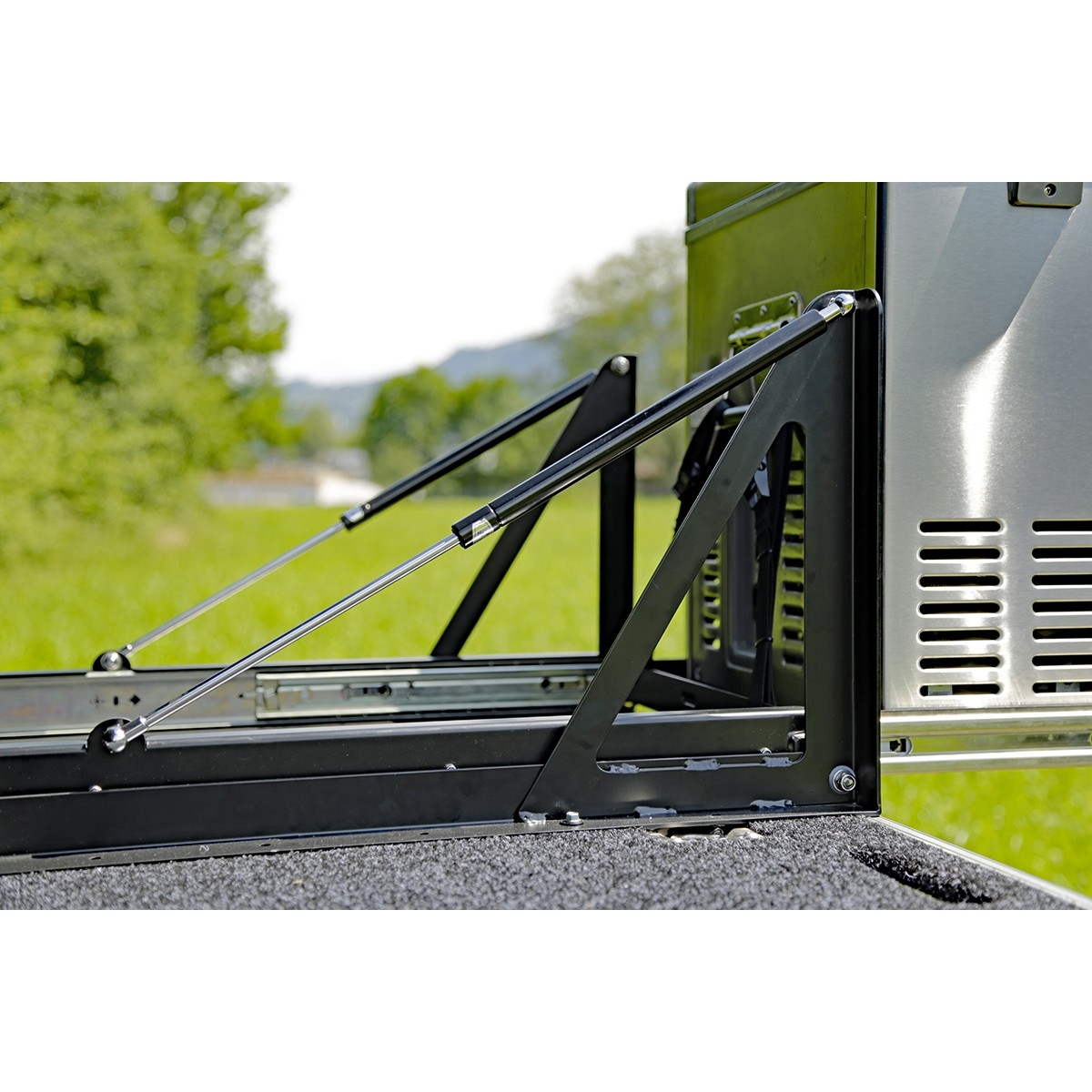  Ihr zuverlässiger Partner in Offroad-Tuning! - Kühlbox Auszug  kippbar 750x430mm Aluminium PickUp Vollauszug Cargo Slide Kühlschrank Box  Ladeboden
